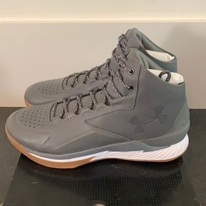 Men’s Brand New UA Curry 1 LUX Mid LTH Shoes